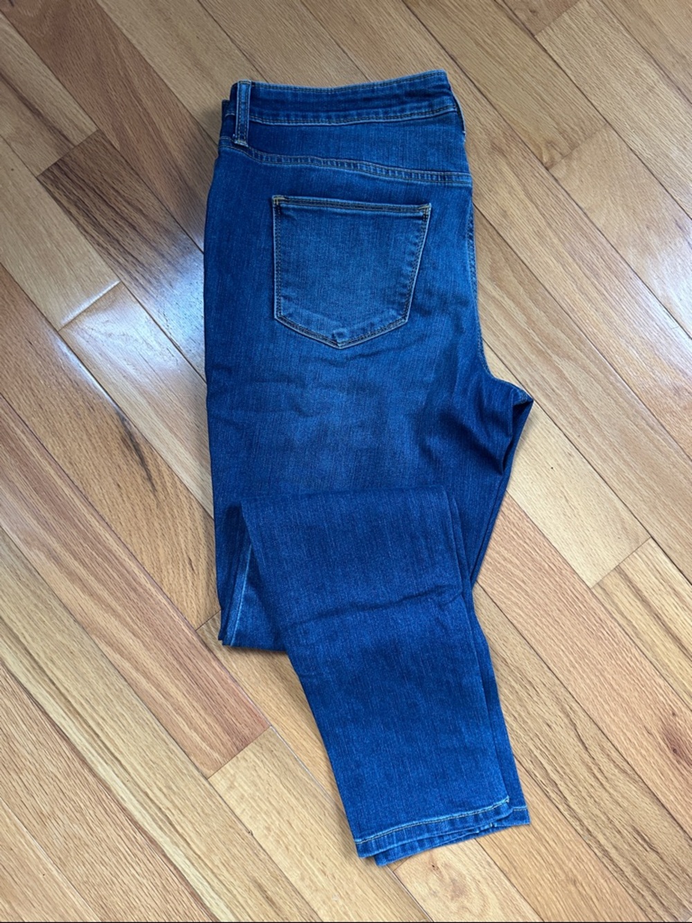 Universal Thread Women's Indigo Skinny Jeans